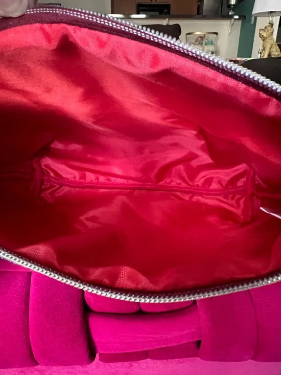 True Religion Cosmetic Case-NWT - Picture 10 of 10